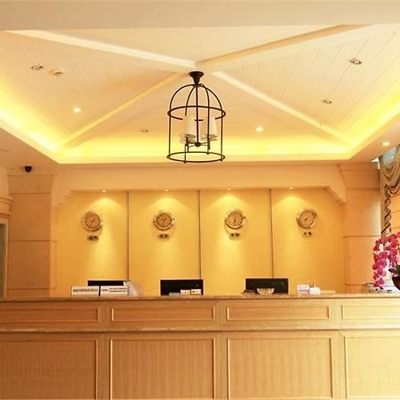 Home Inns Hotel Sanya Buitenkant foto