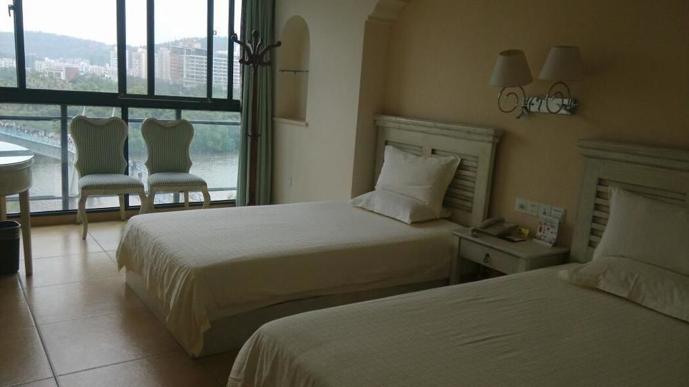Home Inns Hotel Sanya Buitenkant foto