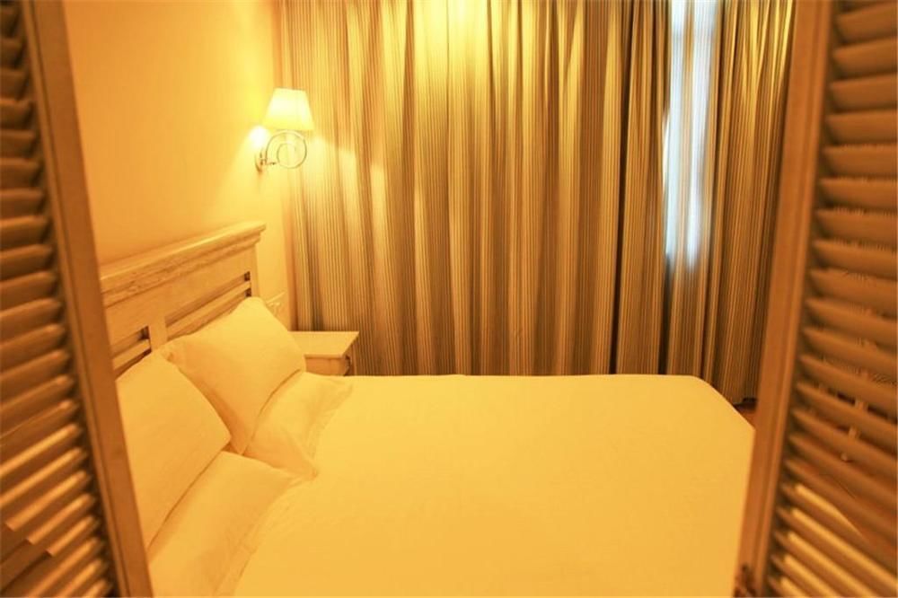 Home Inns Hotel Sanya Buitenkant foto